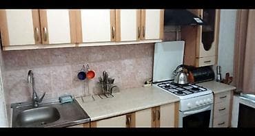 Продажа квартир: 3 комнаты, 82 м², Аламедин-1 мкр 105 серия, 1 этаж — 4