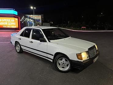 очен срочно: Mercedes-Benz W124: 1988 г., 2.3 л, Механика, Бензин, Седан — 3