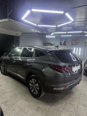 byd e9: Hyundai Tucson: 2022 г., 1.6 л, Автомат, Гибрид, Кроссовер — 2