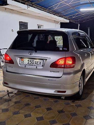 sprinter 315: Toyota Ipsum: 2003 г., 2.4 л, Автомат, Бензин, Минивэн — 2