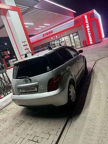 Toyota: Toyota Ist: 2002 г., 1.3 л, Автомат, Бензин, Хэтчбэк — 4