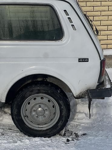 sprinter 2003: ВАЗ (ЛАДА) 4x4 Нива: 2008 г., Механика, Бензин, Внедорожник — 5