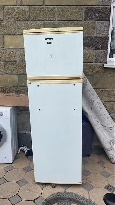 s 70: Рабочий хороший холодильник!!!Холодильник двухкамерный с верхней — 1