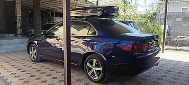 Honda Accord: 2004 г., 2 л, Автомат, Бензин, Седан