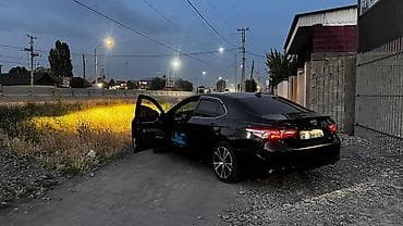 Унаа: Toyota Camry: 2019 г., Автомат, Седан — 1
