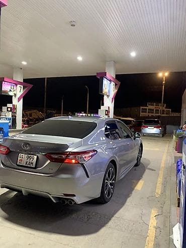 lexus rx 2005: Toyota Camry: 2019 г., Седан — 5