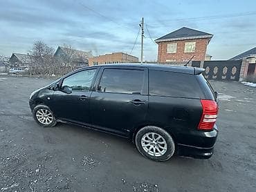 Toyota WISH: 2003 г., 1.8 л, Автомат, Бензин, Минивэн