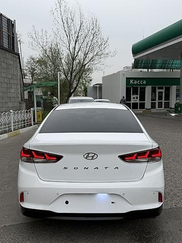 экспортный вариант: Hyundai Sonata: 2021 г., 2 л, Автомат, Газ, Седан — 6