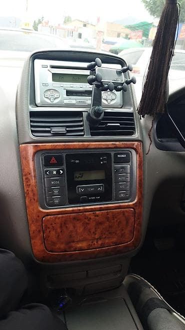 авто рага: Toyota Gaia: 2003 г., 2 л, Автомат, Бензин, Вэн/Минивэн — 5