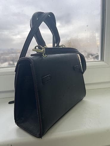 Үлпөт көйнөктөрү жана аксессуарлар: Сумка-тоут в классическом стиле Kelly - Цвет: черный, фактурная эко- — 2