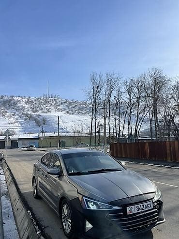 devo matiz: Hyundai Elantra: 2018 г., 2 л, Бензин, Седан — 3