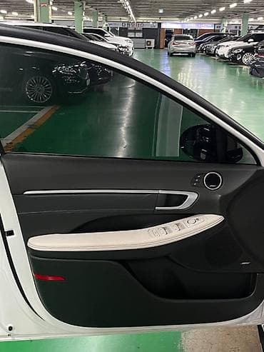Hyundai Sonata: 2022 г., Седан