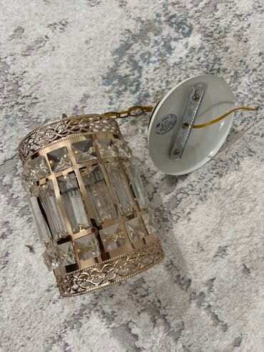 продам люстру: Люстра плафон в отличном состоянии. Подойдет в небольшую комнату 999 — 1