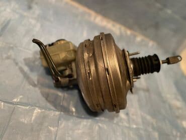 BMW E60 Тормозной вакуум с цилиндром Бмв е60 правый руль Японец в