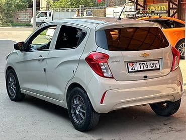 Chevrolet Spark: 2019 г., Автомат, Бензин, Хетчбек — 6