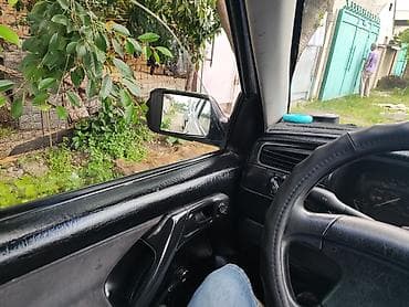 гаражный распродажа: Volkswagen Golf: 1994 г., 1.8 л, Механика, Бензин, Хэтчбэк — 6