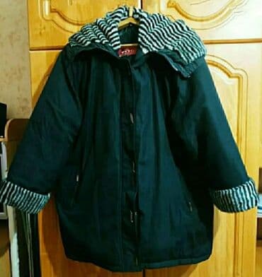 шерстяные кофты женские больших размеров: Женский пуховик с капюшоном, размер L. - Цвет: чёрный. - Отделка — 2