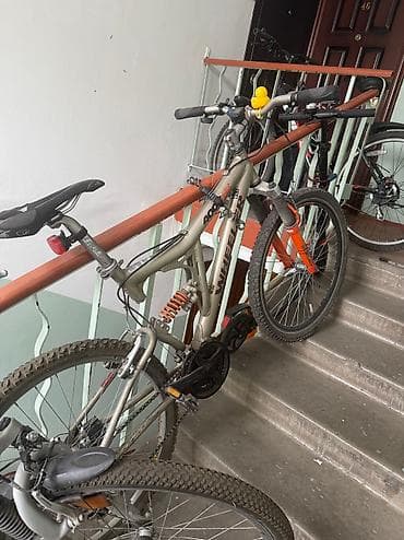 124 диски: Горный велосипед, Рама M (156 - 178 см), Алюминий, Б/у — 3