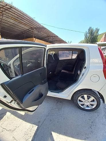дайхатсу срион: Daihatsu Cuore: 2008 г., 1 л, Механика, Бензин, Универсал — 6