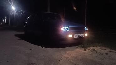Volkswagen Golf: 1994 г., 1.6 л, Механика, Бензин, Хэтчбэк — 4