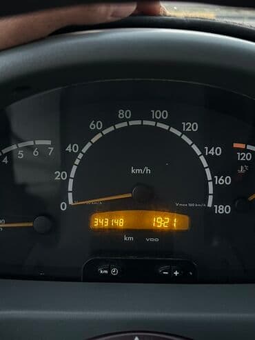 тягач двух мостовой: Грузовик, Mercedes-Benz, Дубль, Б/у — 4