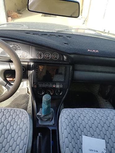 Audi: Audi 100: 1991 г., 2 л, Ручные, Бензин, Седан — 9