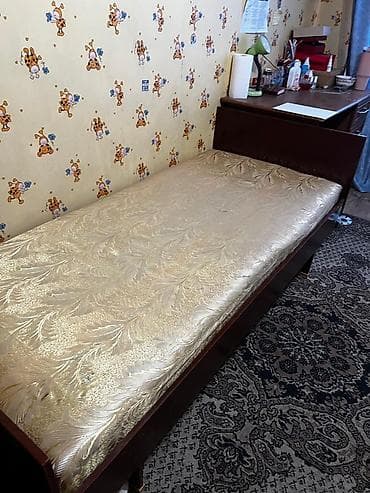 Керебеттер: Односпальная кровать с изголовьем и изножьем, классический корпус из — 4