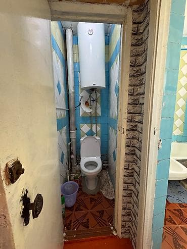 номера в иссык куле: 3 комнаты, 62 м², 105 серия, 105 серия, 4 этаж, Косметический ремонт — 3