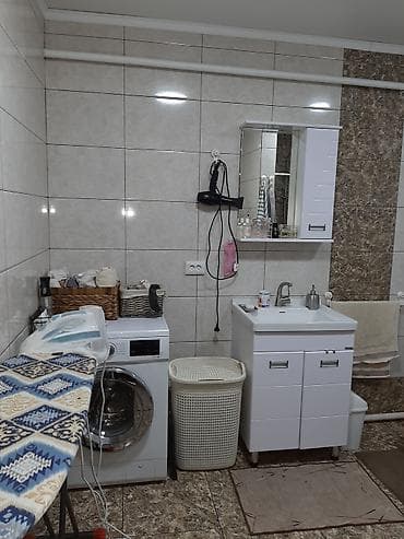 сдаю дом долгосрочный: Продаётся 2 жилых дома на одном участке в Петропавловке ул Фрунзе — 10