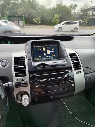 Унаа: Toyota Prius: 2005 г., 1.5 л, Вариатор, Гибрид, Хетчбек — 10