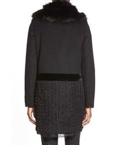 спортивные костюмы женские больших размеров: Женское пальто со съёмным меховым воротником фирмы Vera Wang — 10