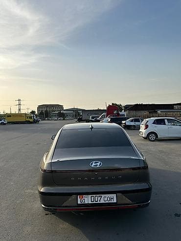 range over: Hyundai Grandeur: 2023 г., 1.6 л, Автомат, Гибрид, Седан — 2