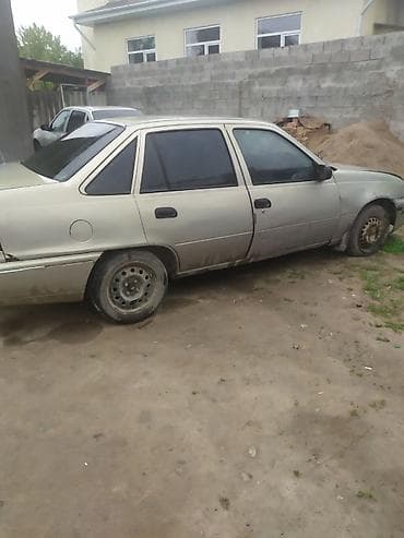 e34 520: Daewoo Nexia: 1994 г., 1.5 л, Ручные, Бензин, Седан — 2