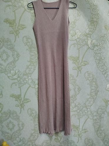 Комплект: трикотажное платье миди + кардиган в тон. - Цвет