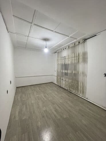 сдаю дом без хозяина: Сдаю Жилой дом с 3-мя отдельными комнатами и полноценным санузлом и — 3