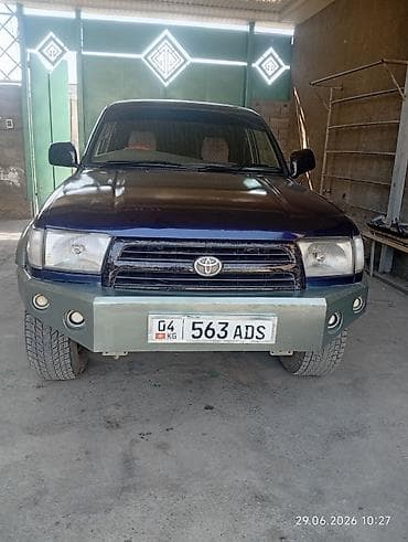 разбитые: Toyota Hilux Surf: 2000 г., Автомат, Бензин, Внедорожник — 1