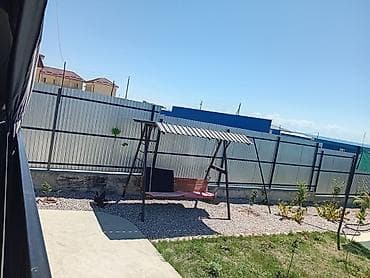 Кыймылсыз мүлк: Сдаётся коттедж с террасой на 8 человек, 3 спальни, кухня, раздельный — 5
