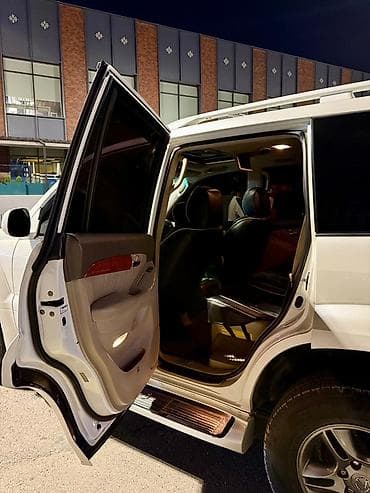 салон на gx470: Lexus GX: 2005 г., Автомат, Бензин, Внедорожник — 4