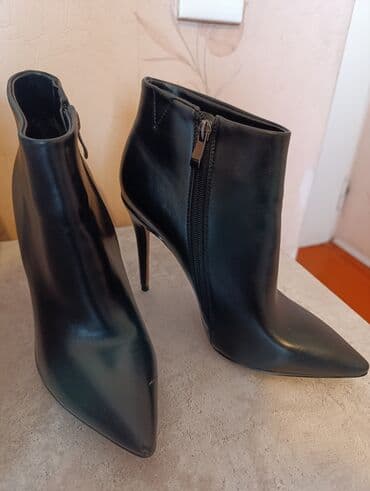 Сапоги: Другая женская обувь — 1