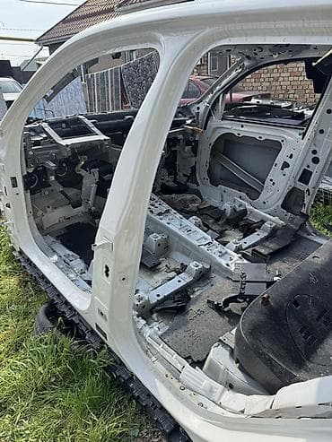 bmw e12: Кузовная перегородка BMW, Б/у — 4