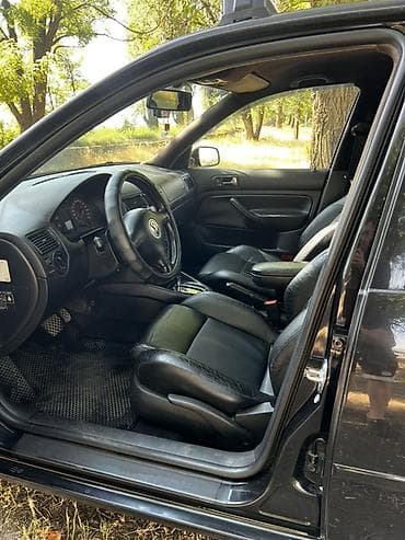 обменяю машину: Volkswagen Golf: 2003 г., 2 л, Автомат, Бензин, Хэтчбэк — 8