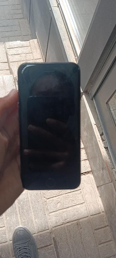 apple iphone 5g: Poco Apple M5, Б/у, 128 ГБ, цвет - Зеленый, 1 SIM, 2 SIM, eSIM — 2