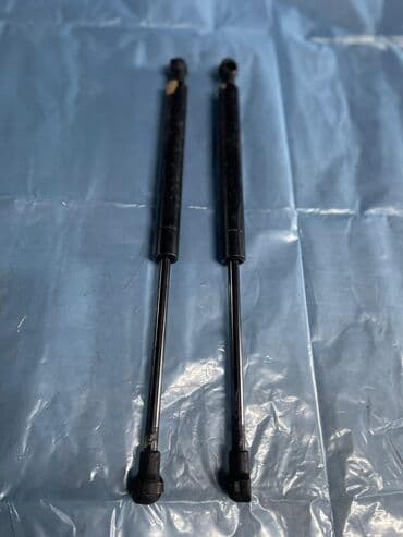 фары на краун: Трос капота BMW, Б/у, Оригинал — 2