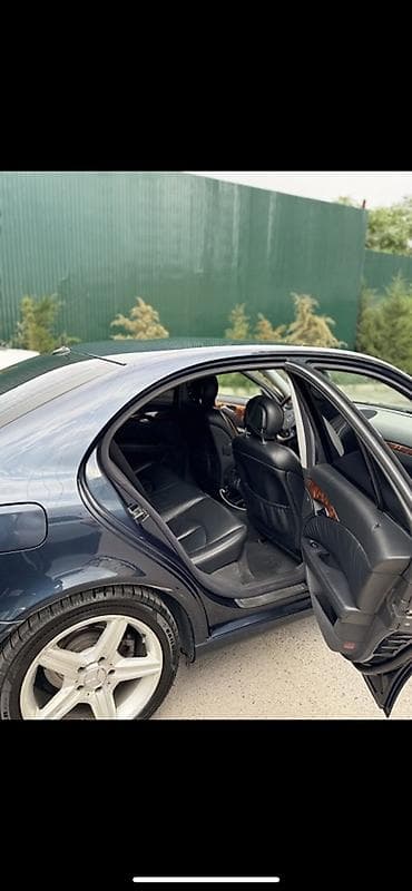 я ищу мерс: Mercedes-Benz E-Class: 2002 г., 3.2 л, Автомат, Бензин, Седан — 10
