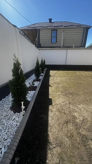 nice house: Двухэтажный частный дом с благоустроенным двором и навесом - — 5