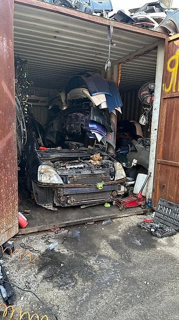 audi 4: Хонда стрим левый руль механика 2,0об 
На разбору — 4