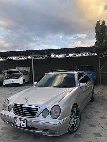 Mercedes-Benz E-Class: 2000 г., 3.2 л, Автомат, Бензин, Седан — 5