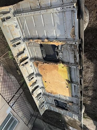 форточка пластиковая: Боковые панели с остеклением для микроавтобуса/кемпера - Комплект — 7