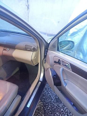 Скупка авто: Mercedes-Benz C-Class: 2001 г., 2.4 л, Автомат, Бензин, Седан — 6