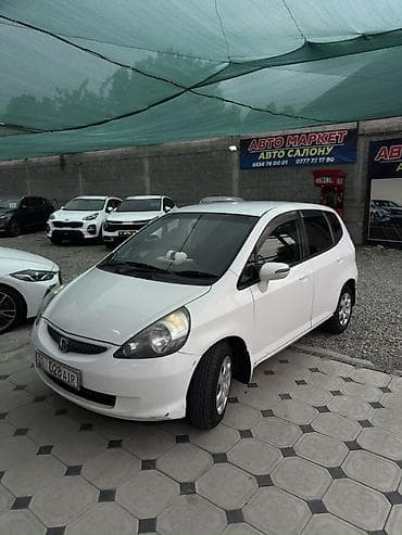 Унаа сатуу: Honda Fit: 2004 г., 1.3 л, Автомат, Бензин, Хетчбек — 1